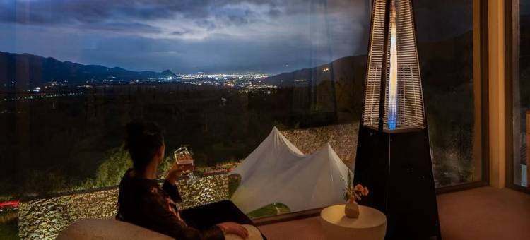 岚岫·日照金山民宿(玉龙雪山店)图片