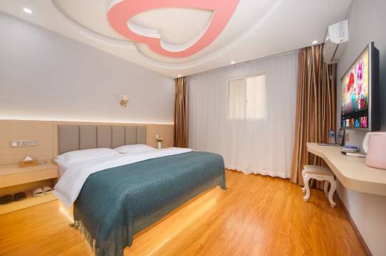 丽锦民宿(昆明翠湖公园店)