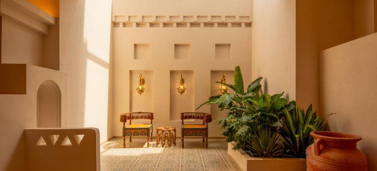 大连锦色海景艺术民宿(星海广场店)图片