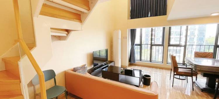 亚特兰公寓(佛罗伦萨小镇店)图片