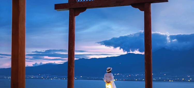 大理·隐里︱半山日落海景国风庭院(洱海文笔村店)图片