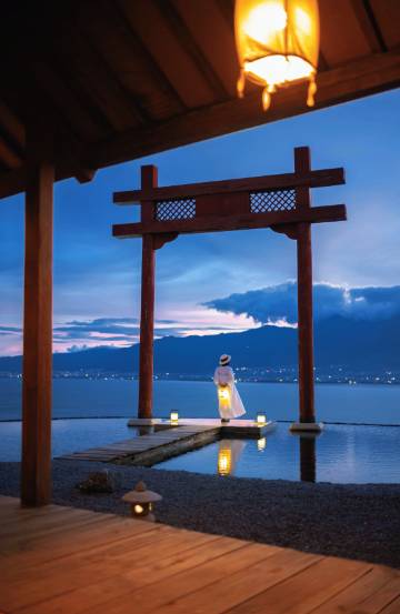 大理·隐里︱半山日落海景国风庭院(洱海文笔村店)
