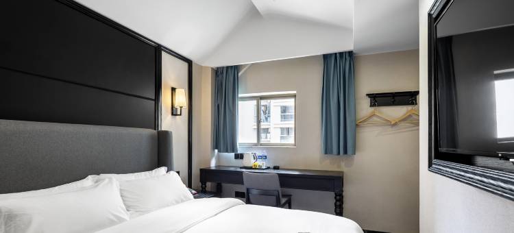 托卡酒店(厦门海沧体育馆中心店)图片