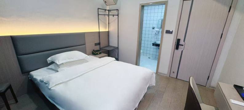 可梦·民宿(柳州高铁站柳南万达店)图片