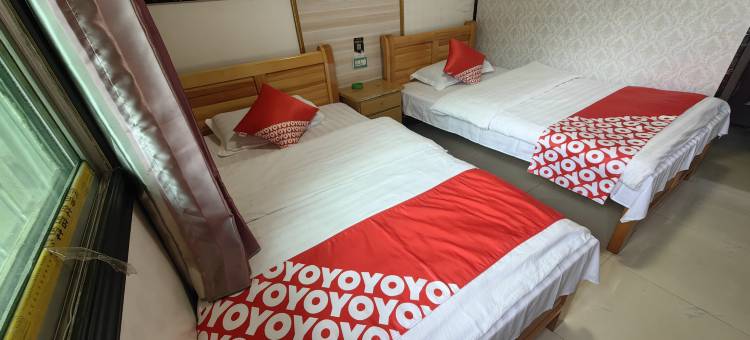 OYO安顺青瑞宾馆图片