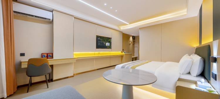 希曼轻奢酒店(梅州人民广场店)图片