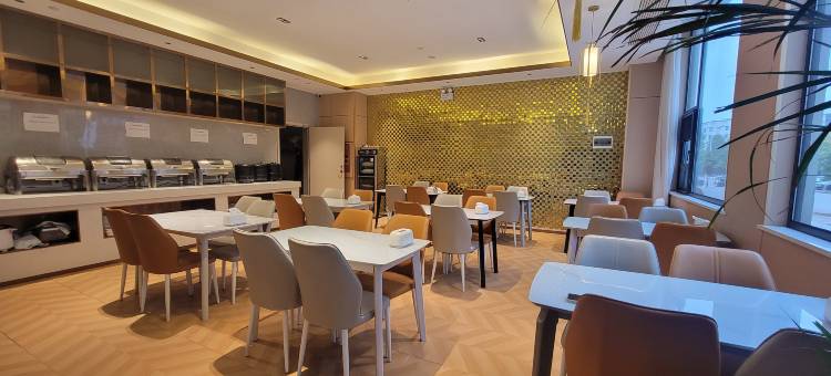 龙海国际丨LongHai•智能家居大师设计酒店(淮滨人民医院淮滨站店)图片