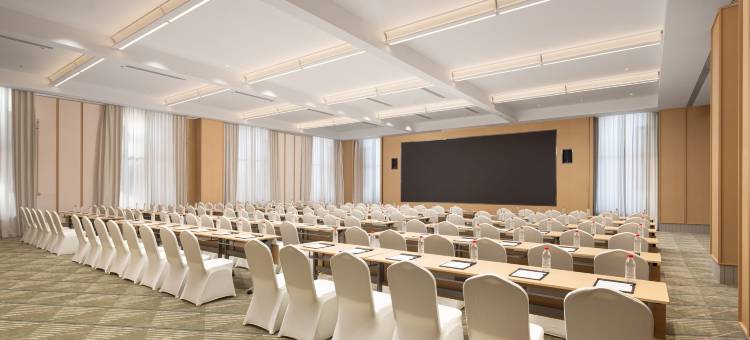 松原宁江希尔顿花园酒店图片