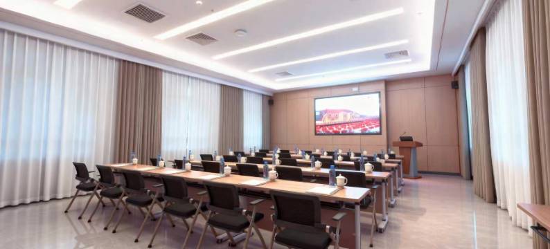 徐州云湖山居酒店(云龙湖景区店)图片