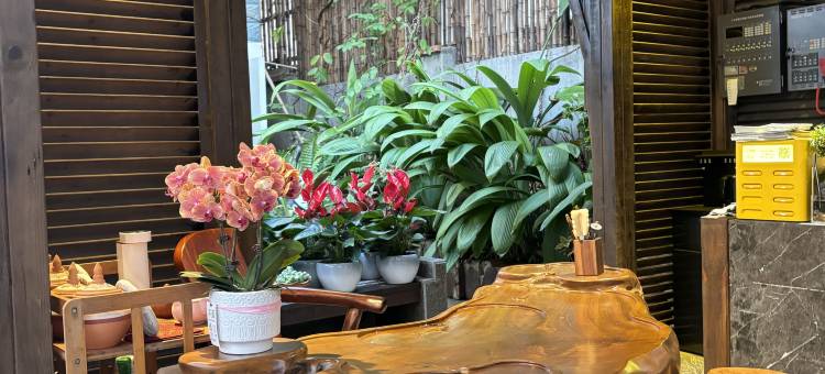 御墅花园度假酒店(曼听公园店)图片