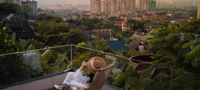 西双版纳景洪素隐伴山·全景Villa度假民宿图片