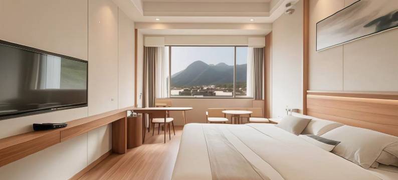 云品酒店(柳州火车站店)图片