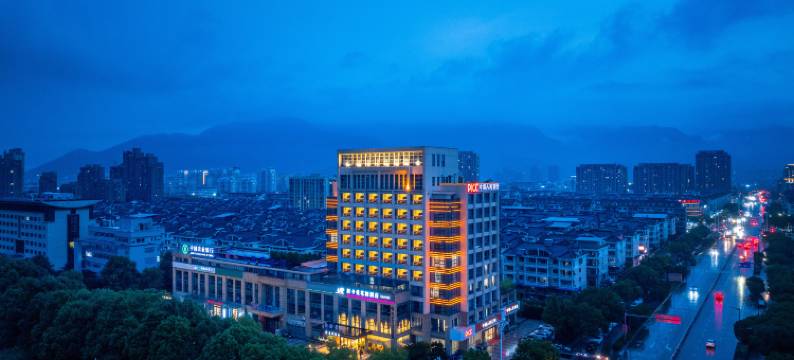 居卡曼花园酒店图片