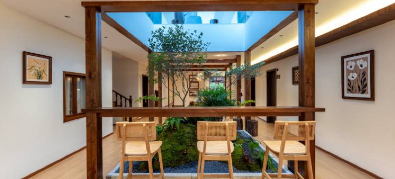 雲帆酒店(抚仙湖星光夜市店)图片