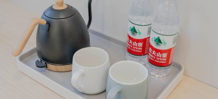 不晚Later·高空城景民宿(新街口上海路地铁站店)图片