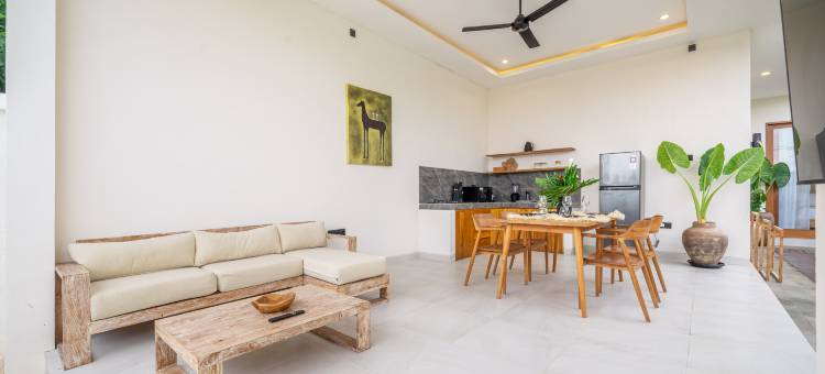 Dasha 2 - Chic 2BR Canggu Hideaway with Spacious Pool & Patio图片