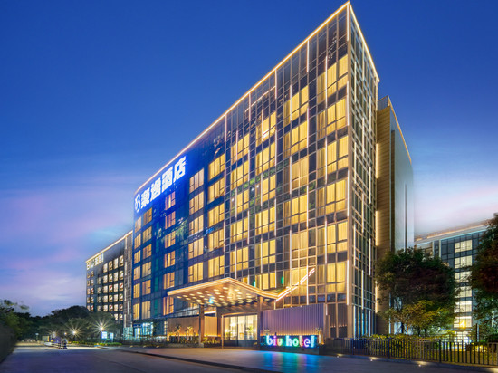 广州大学城楽逸酒店(大学城南地铁站店)