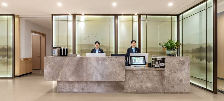 长天康养·瑞祥驿站住宿酒店(南昌县象湖一附院店)图片