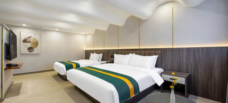 艾扉酒店(通化市政府玉皇山公园店)图片