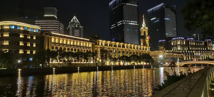 YUNIK酒店(上海南京东路步行街地铁站店)图片