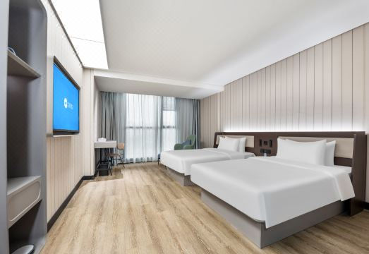 HanTing Hotel (Jurong Baohua Xianlin Cuigu) Hotel Overview