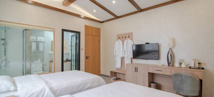 明镜山居民宿(桃花潭风景区店)图片