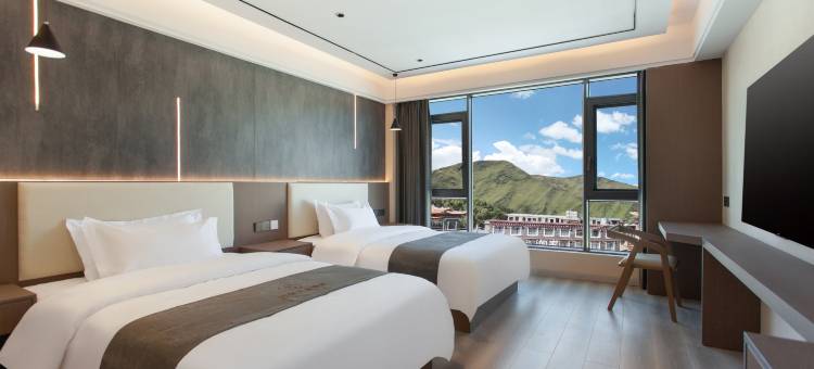 康定云朵天堂酒店(新都桥店)图片