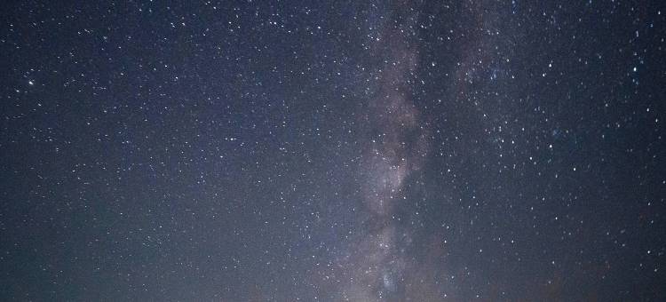 大漠星迹露营地图片
