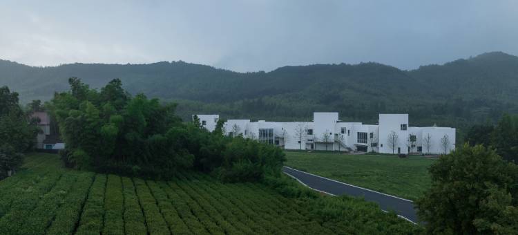 西坡·劳岭良室民宿图片