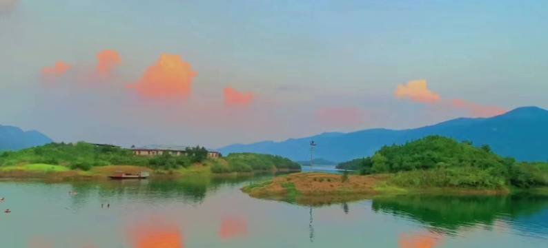 仙岛湖溪田悦上民宿(天空之城景区店)图片