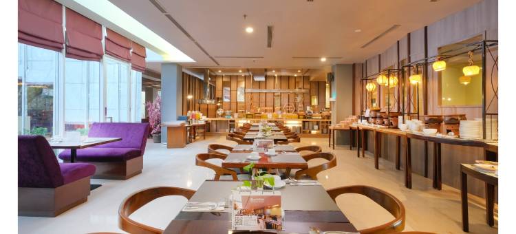 新邦利马 - 三宝珑奎斯特酒店 - 阿斯顿酒店(Quest Hotel Simpang Lima - Semarang by Aston)图片