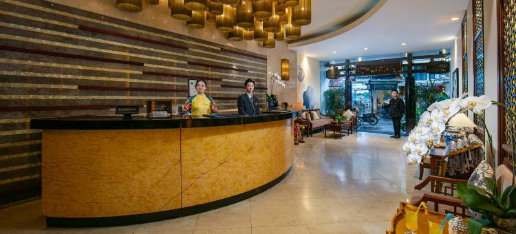 东方套房水疗酒店(Oriental Suites Hotel & Spa)图片