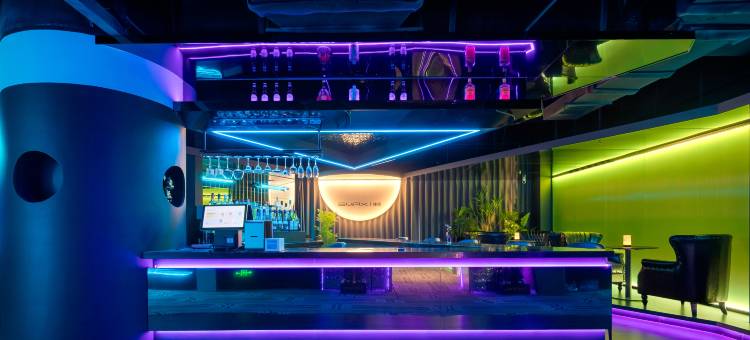 缘宿·SMAX设计师潮牌酒店(太原亲贤北街茂业天地店)图片