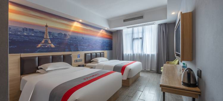 九重天酒店(石门梯云东路店)图片