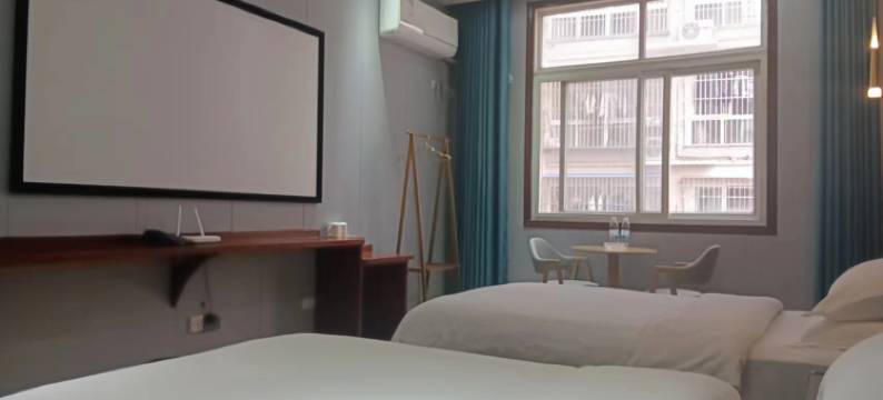 旬阳鑫亿佳酒店图片