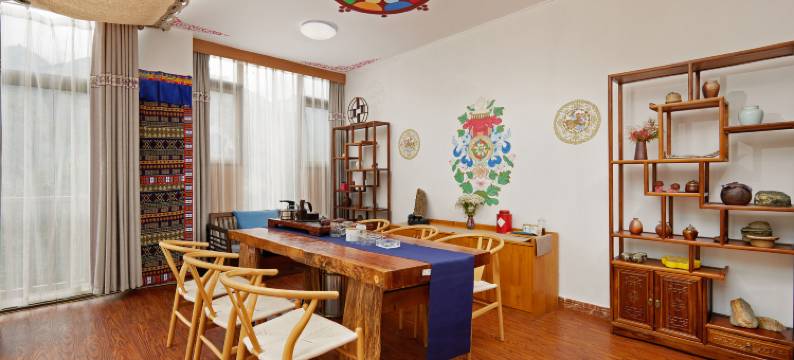 喜玛拉雅·巴松措度假酒店图片