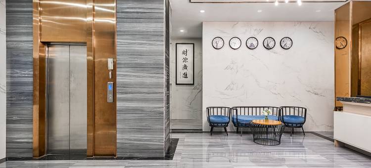 连山宜必斯酒店图片