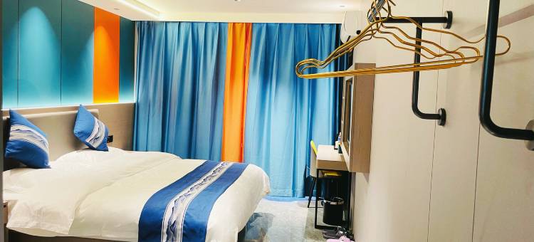 云漫智能酒店(太原晋祠古县城店)图片