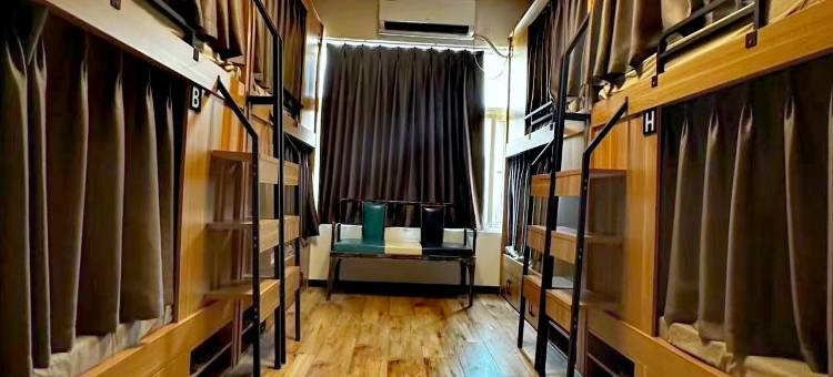 墨问青年旅舍(洛邑古城丽景门十字街店)图片