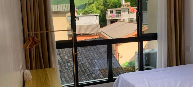 韶托星期八民宿图片