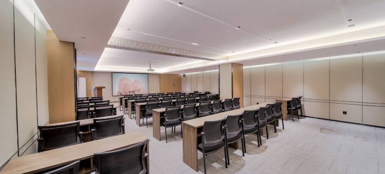 郑州M·露台酒店(博物院国贸360店)图片