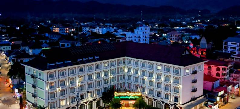 丽莎龙纳匡酒店(在市中心店旁边是南松河——酒吧泳池无限畅游)(Lisha Roungnakhone Hotel)图片