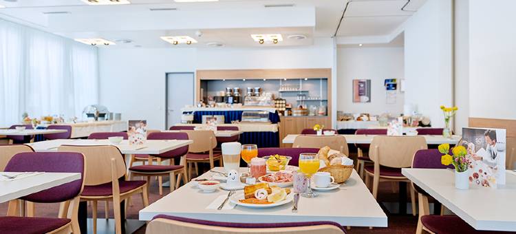 索列尔阿多尔酒店(Hotel Ador)图片