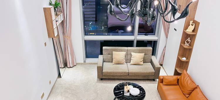 柚居·槿夏Loft公寓(龙眼南路美食街万象城店)图片