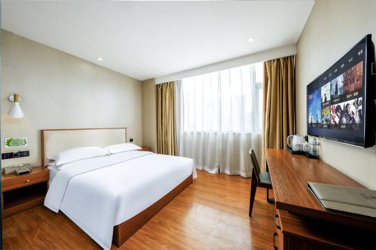 郑州客莱特酒店(金岱工业区姚庄地铁站店)