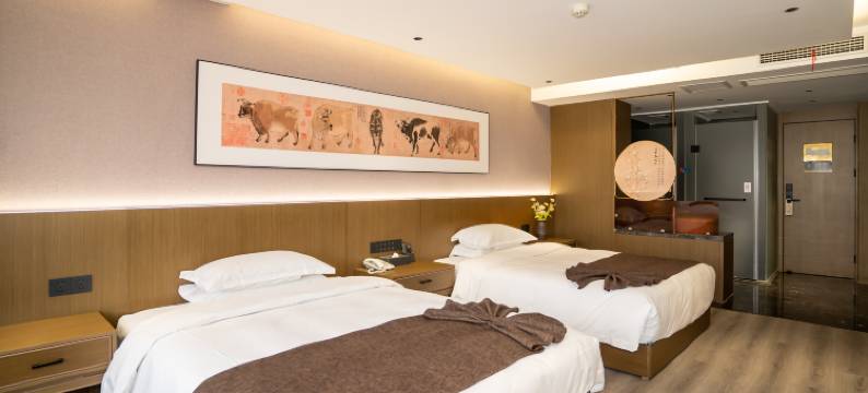 陕西文物精品酒店(钟楼回民街店)图片