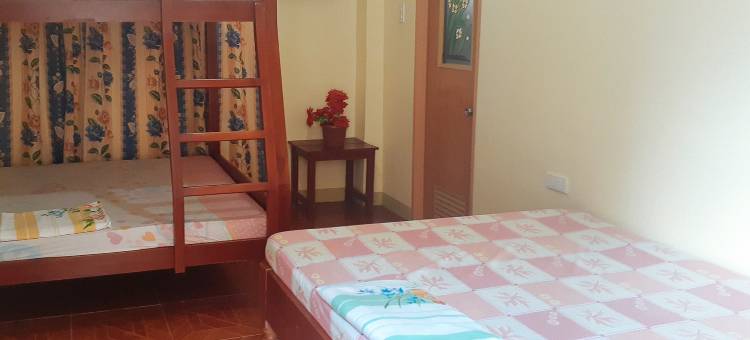 红多兹酒店@帕古普珍贵德姆海滩度假村(RedDoorz @ Precious Dem Beach Resort Pagudpud)图片