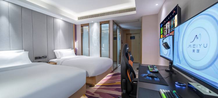 尖峰·奢电竞酒店(武汉长港路地铁站常青路店)图片