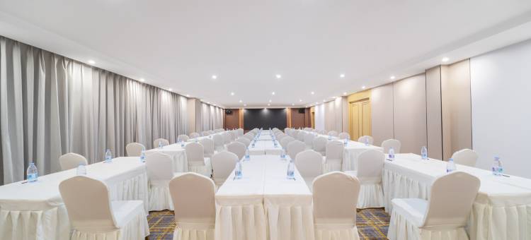 维也纳国际酒店(深圳坂田华为地铁站店)图片