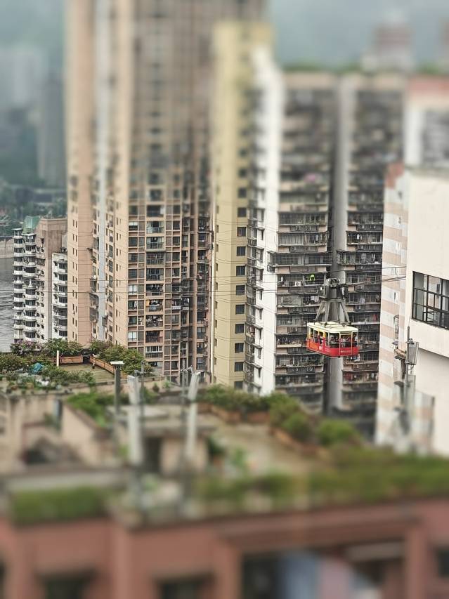 白玉兰酒店(重庆解放碑步行街洪崖洞店)图片